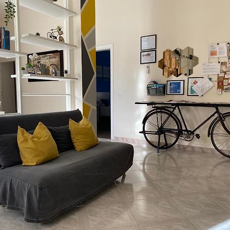 In Rome In Love In Bike Екстериор снимка