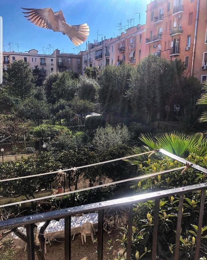 In Rome In Love In Bike Екстериор снимка